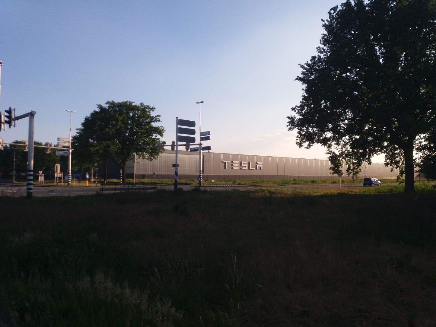 Tesla tilburg fabriek